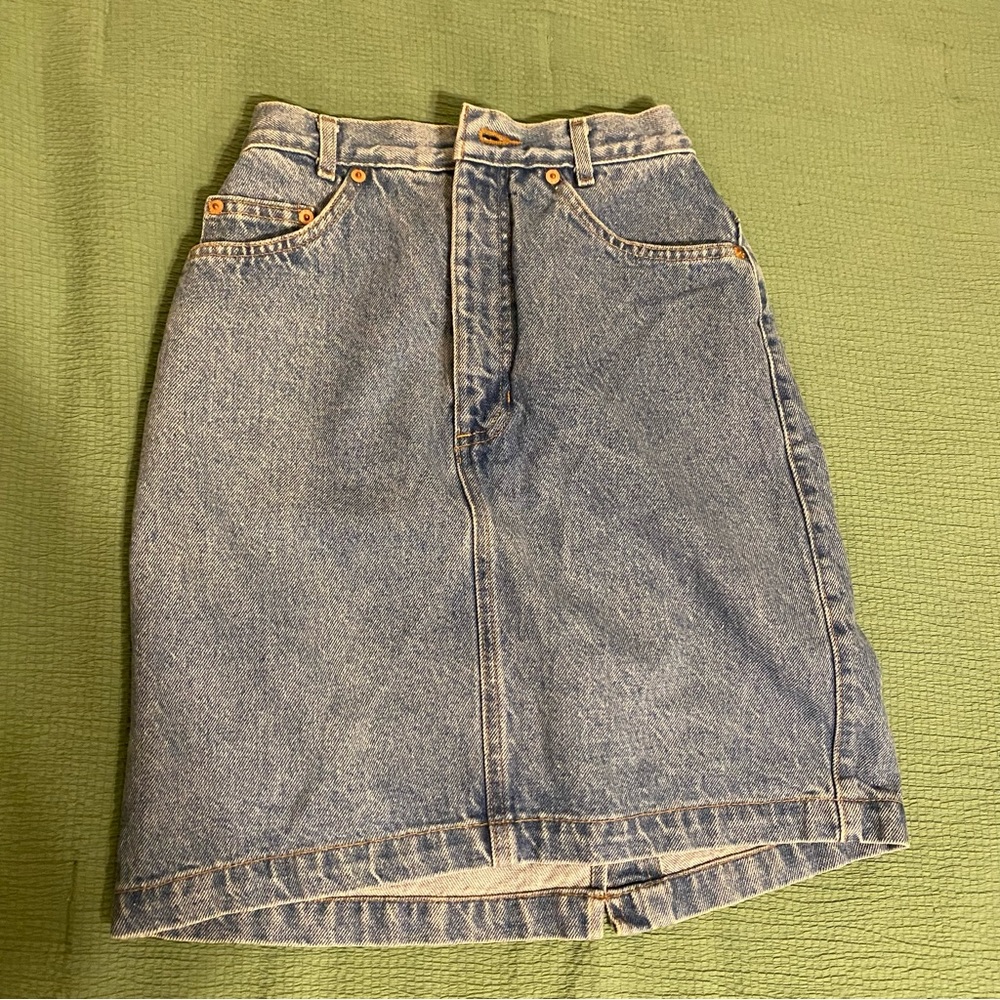 Gap MIDI skirt